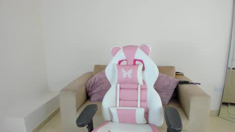    online show from 02.25.25