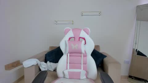    online show from 11.14.25