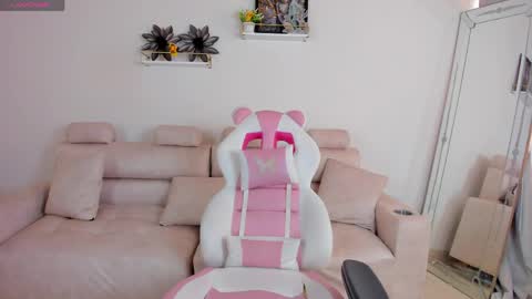    online show from 05.26.26