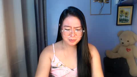 Snapshot of _arah chatting on 06.20.26 arah online show from 06.20.26