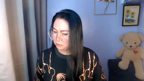 Snapshot of _arah chatting on 06.29.26 arah online show from 06.29.26