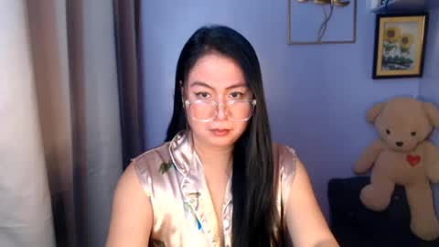 Snapshot of _arah chatting on 06.30.26 arah online show from 06.30.26