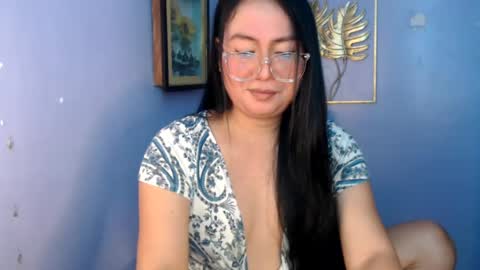 Snapshot of _arah chatting on 07.24.26 arah online show from 07.24.26