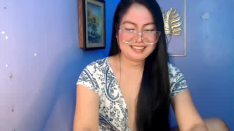 Snapshot of _arah chatting on 07.26.26 arah online show from 07.26.26