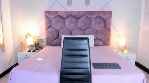 _aurora_collins_ online show from 02.19.26