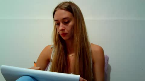 _aurora_sweet online show from 09.15.25