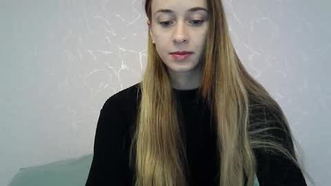 _aurora_sweet online show from 10.03.25