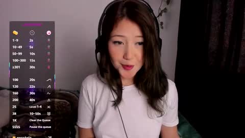 _avril_moore_ online show from 11.20.25