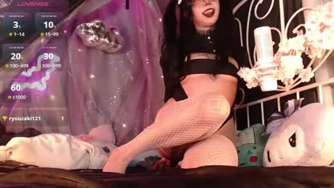 Crystal online show from 09.19.25