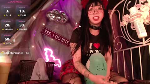 Crystal online show from 10.04.25