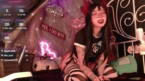 Crystal online show from 11.08.25