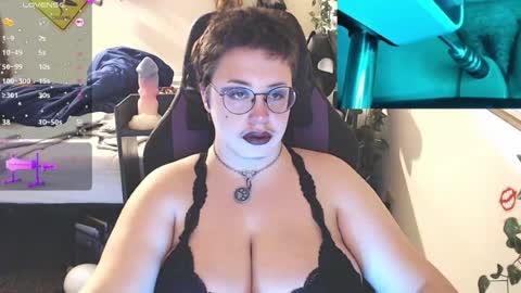 Snapshot of _bandit_b0y chatting on 07.11.26 bandit online show from 07.11.26