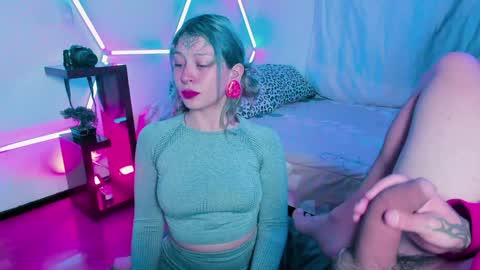 Lunita  online show from 01.23.25