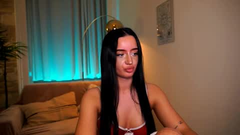 Pearl online show from 04.16.26