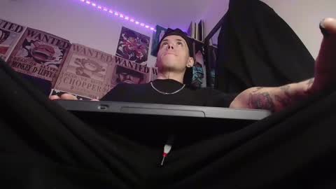 Snapshot of _blackshadow__ chatting on 02.10.26 SHADOW online show from 02.10.26