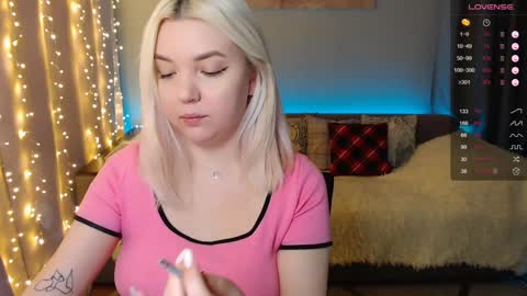 Elizabeth online show from 12.23.24