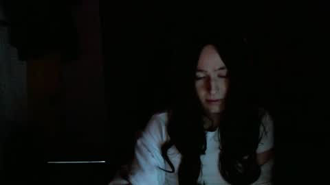 Bella online show from 12.04.25