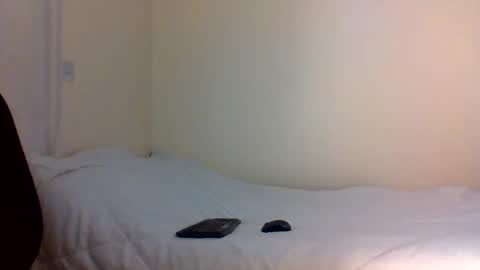 Snapshot of _bunny_b chatting on 10.26.25 I will be back soon online show from 10.26.25