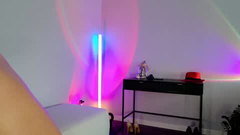 Carol  online show from 01.13.25