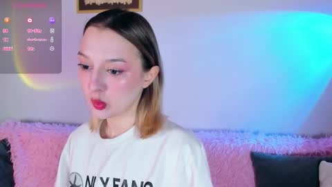 Christina Chris online show from 11.16.25