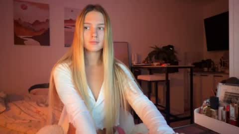 Alice is back  online show from 06.10.26