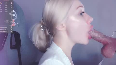 Angelina online show from 01.12.25