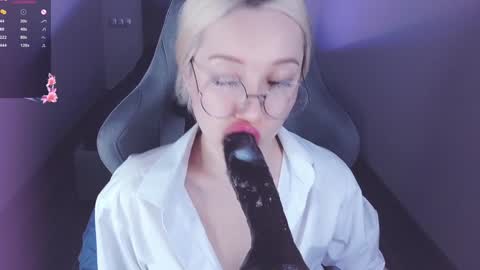 Angelina online show from 01.24.25