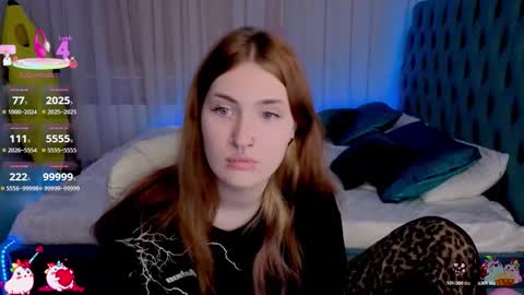 Alisa NO NUDE online show from 10.12.25