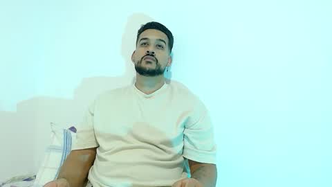 Snapshot of _christopher_dennis_ chatting on 02.06.26 CRIS online show from 02.06.26