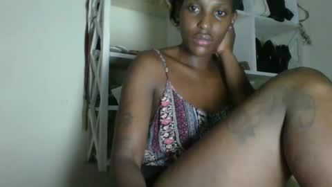 clara online show from 04.04.26