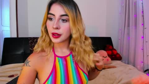 Snapshot of _cloe_1 chatting on 01.21.25 Chloe online show from 01.21.25