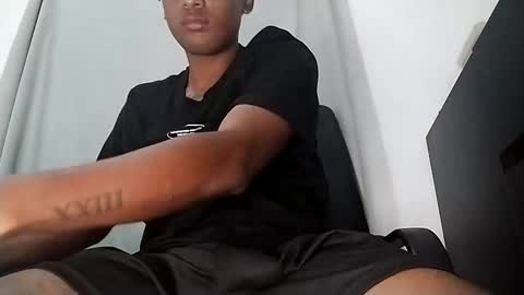 Snapshot of _cockpromise_ chatting on 12.28.24 _cockpromise_ online show from 12.28.24