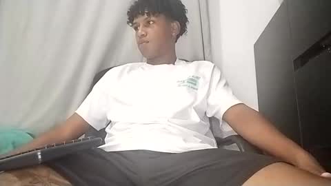 Snapshot of _cockpromise_ chatting on 01.03.25 _cockpromise_ online show from 01.03.25