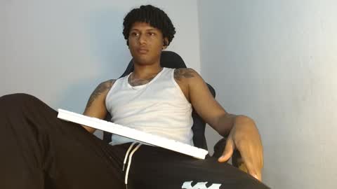 Snapshot of _cockpromise_ chatting on 11.12.25 _cockpromise_ online show from 11.12.25