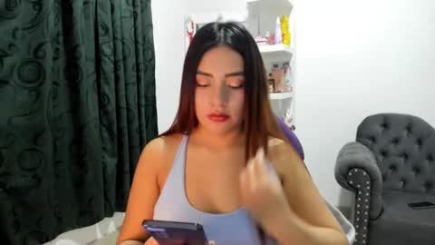 Katherine   Shedule  10pm -4 am  Colombia hour online show from 10.30.25