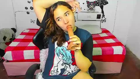 katerine online show from 04.14.26