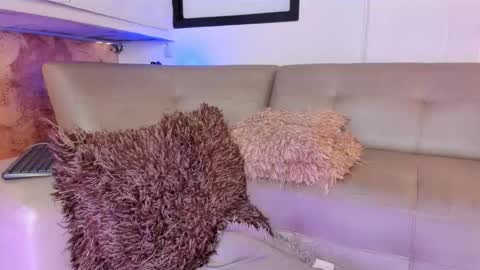 Dahiana Lincoln online show from 03.04.26