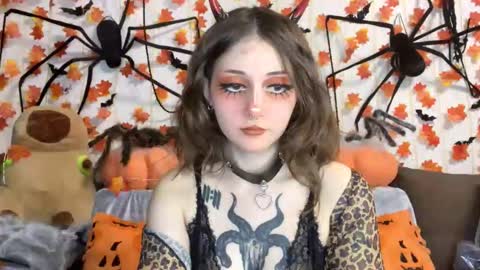 Kate online show from 10.05.25