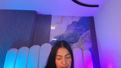 Dione online show from 12.17.25