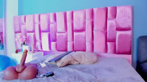 SANDY online show from 02.04.25