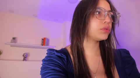 Abril online show from 04.16.26