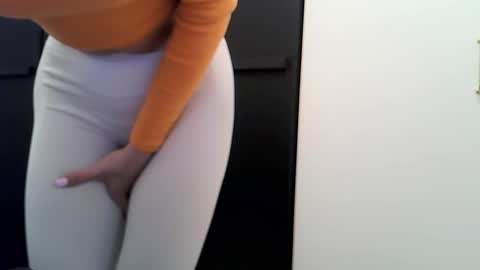 Snapshot of _domnatermsi chatting on 02.22.25 _domnatermsi online show from 02.22.25