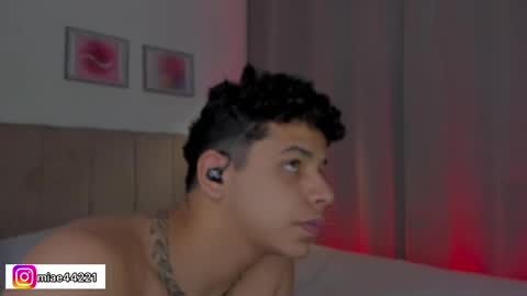 Emma and Tonny online show from 10.04.25