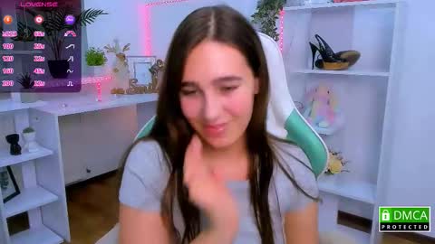 Lizzy  online show from 11.24.25