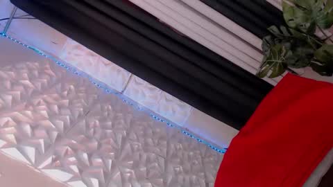 _ellen24 online show from 11.03.25