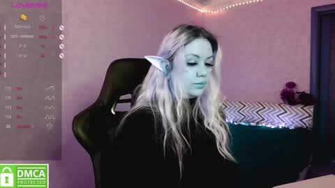 chloue and Gretta online show from 02.26.25