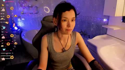 _emily__strike_ online show from 10.13.25