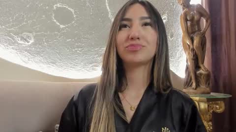 _emmawalka online show from 11.14.25