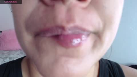 Emily Valencia online show from 12.31.24