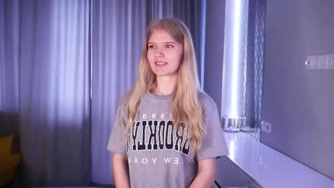 Snapshot of _ethereal_vibe_ chatting on 02.25.26 Maria online show from 02.25.26